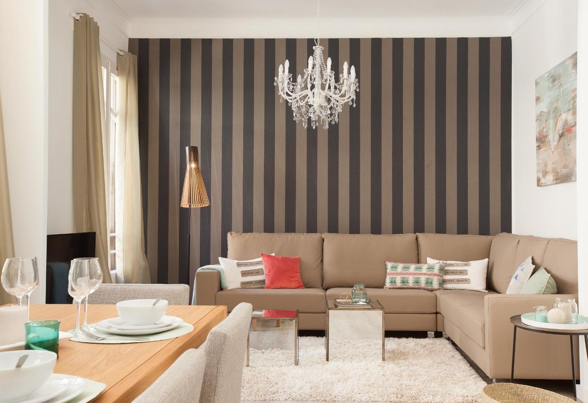 Click&Flat Seneca Suites บาร์เซโลนา ภายนอก รูปภาพ