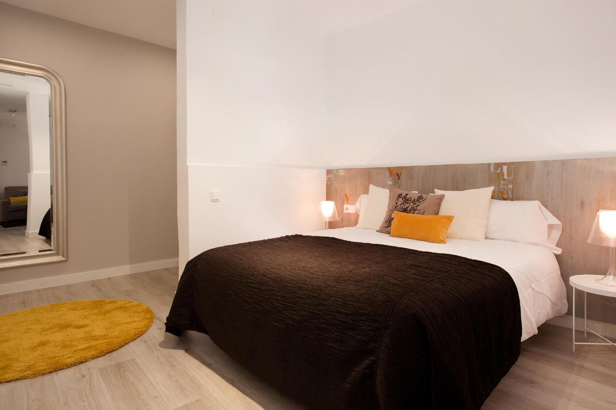 Click&Flat Seneca Suites บาร์เซโลนา ห้อง รูปภาพ