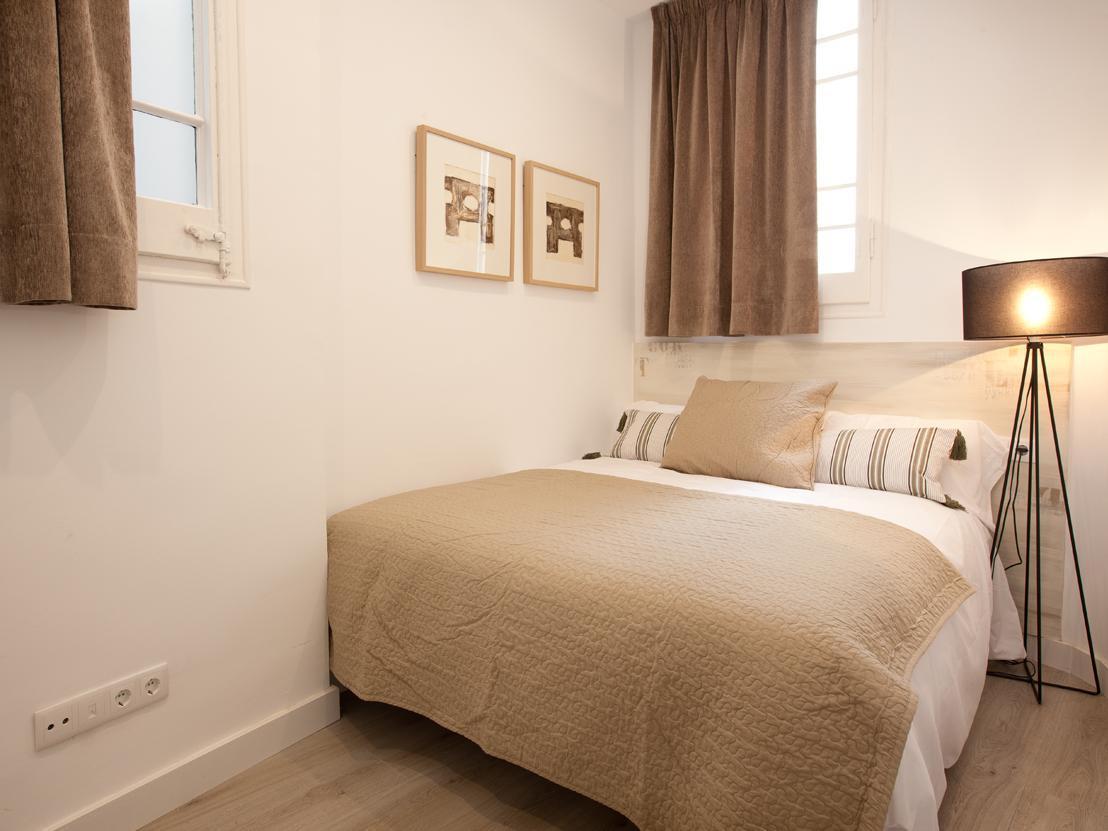 Click&Flat Seneca Suites บาร์เซโลนา ภายนอก รูปภาพ